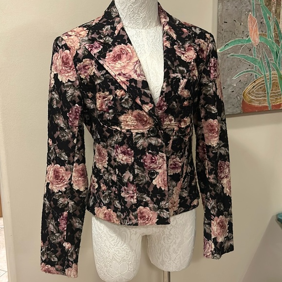 Floral lace blazer - Picture 1 of 7